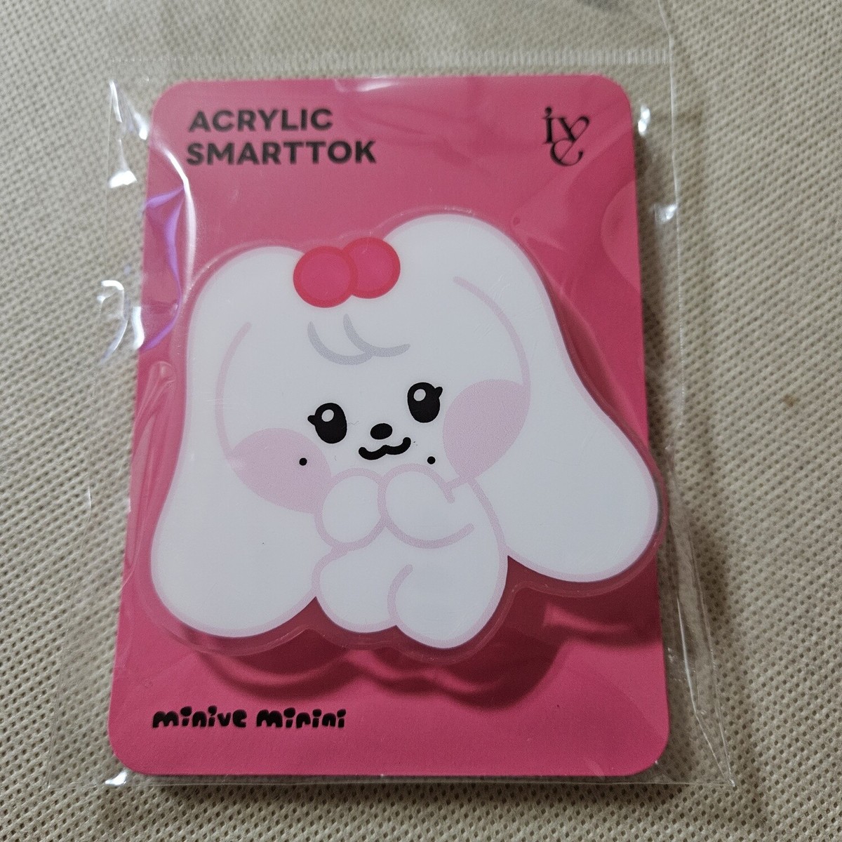 IVE x LINE FRIENDS MINIVE MININI SWITCH STARSHIP STORE POP-UP MD