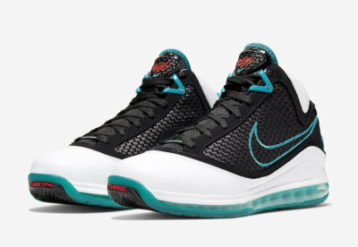 NIKE LEBRON VII QS レブロン 7 新品 LeBron 7 'Red Carpet' Release Date. Nike SNKRS