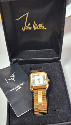 Vintage NOS John Weitz  Watch With Original Box New Battery Stretch Band
