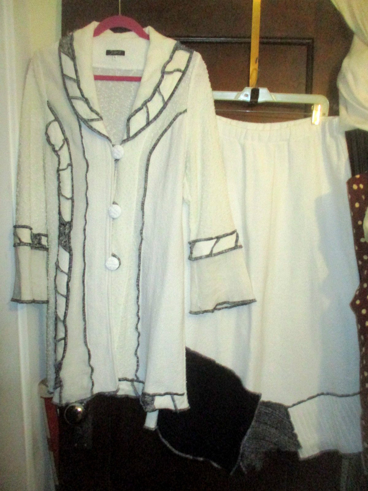 Jaskar White Patchwork 2 pc Jacket Suit L Long Sk… - image 1