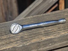 Trades Pro Ratchet 14 Drive Quick Release Trades Pro Ratchet 14 Drive Quick Release