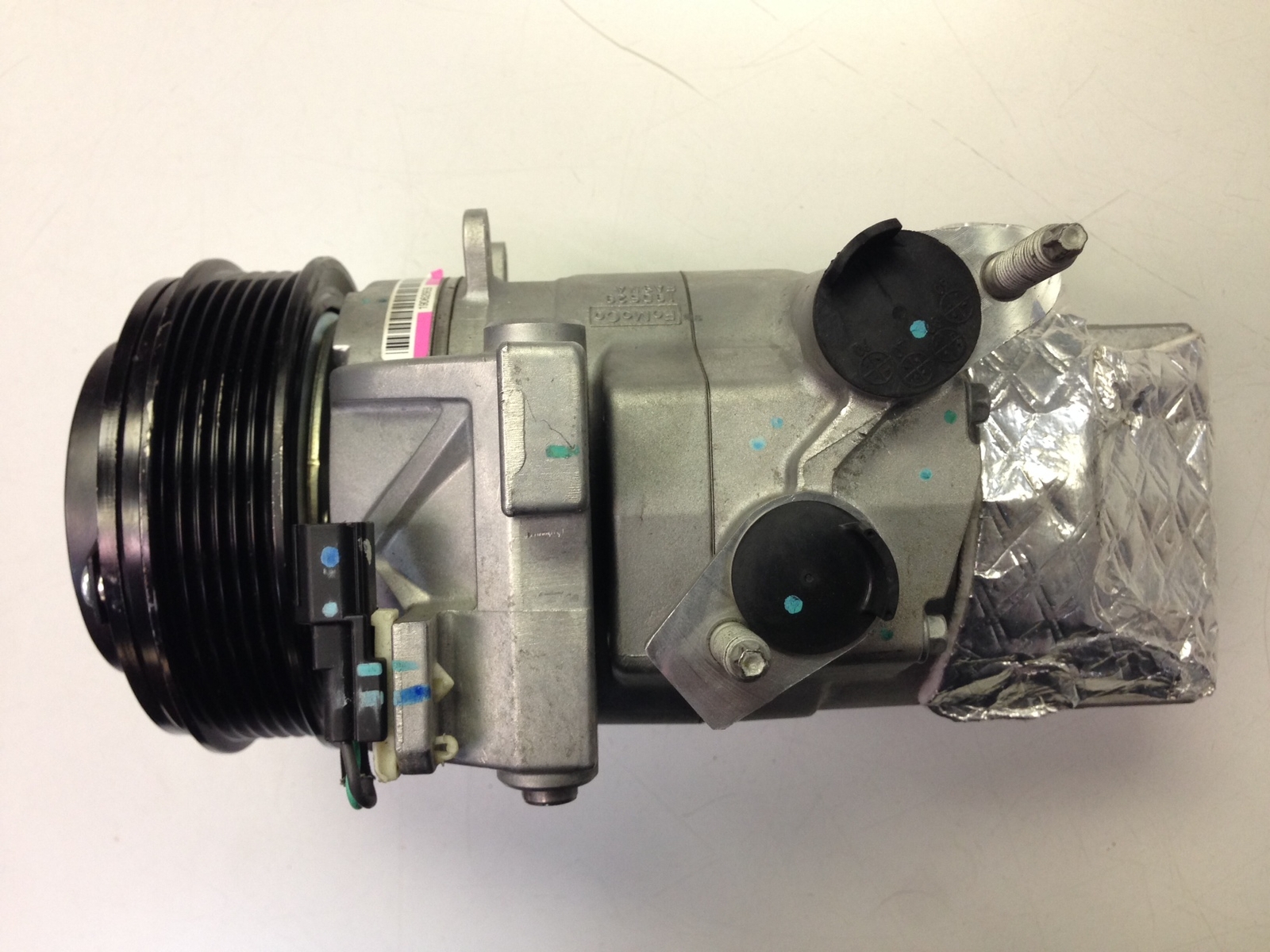 A/C Compressor OEM Motorcraft DKS20DT for Ford F-150 QR - Picture 5 of 12