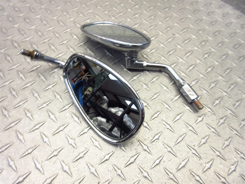 2007 05 - 09 雅马哈 XVZ1300 Royal Star Venture 原始设备制造商后视镜一对 — 第 2/4 张图片