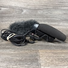 Shure VP83 LensHopper Shotgun Microphone with Windscreen DeadCat Extension Cable