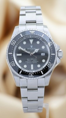 Rolex Sea-Dweller 44mm Automatik  116660 Original Papiere + Box