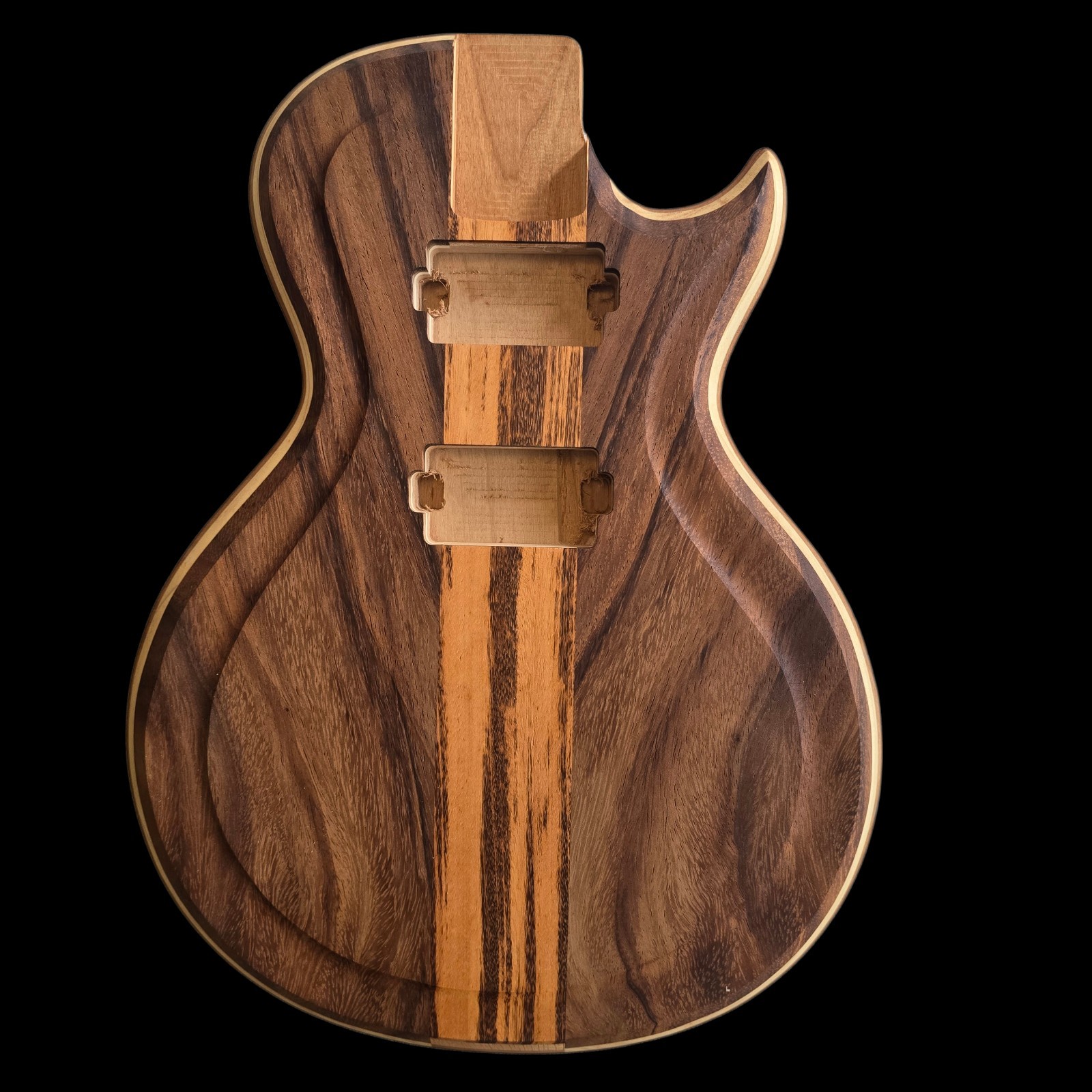 Cuerpo de guitarra personalizado estilo Les LP Paul único hecho a mano Parota/Alder Luthier