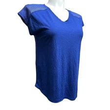 Xersion NWT Women’s Small Top Blue Sleeves Stretc Athletic Shirt New