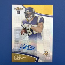 2011 TOPPS FINEST KYLE RUDOLPH #92 ROOKIE AUTO RC REFRACTOR /90 VIKINGS