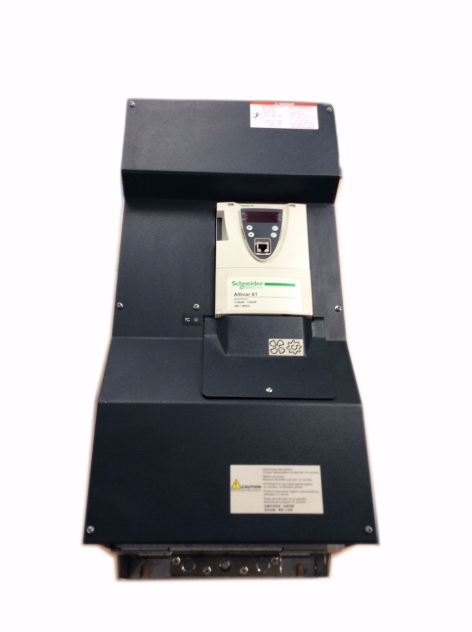 ATV61HC11N4    - SCHNEIDER ELECTRIC      Variateur  3PH   110KW   RECONDITIONNÉ