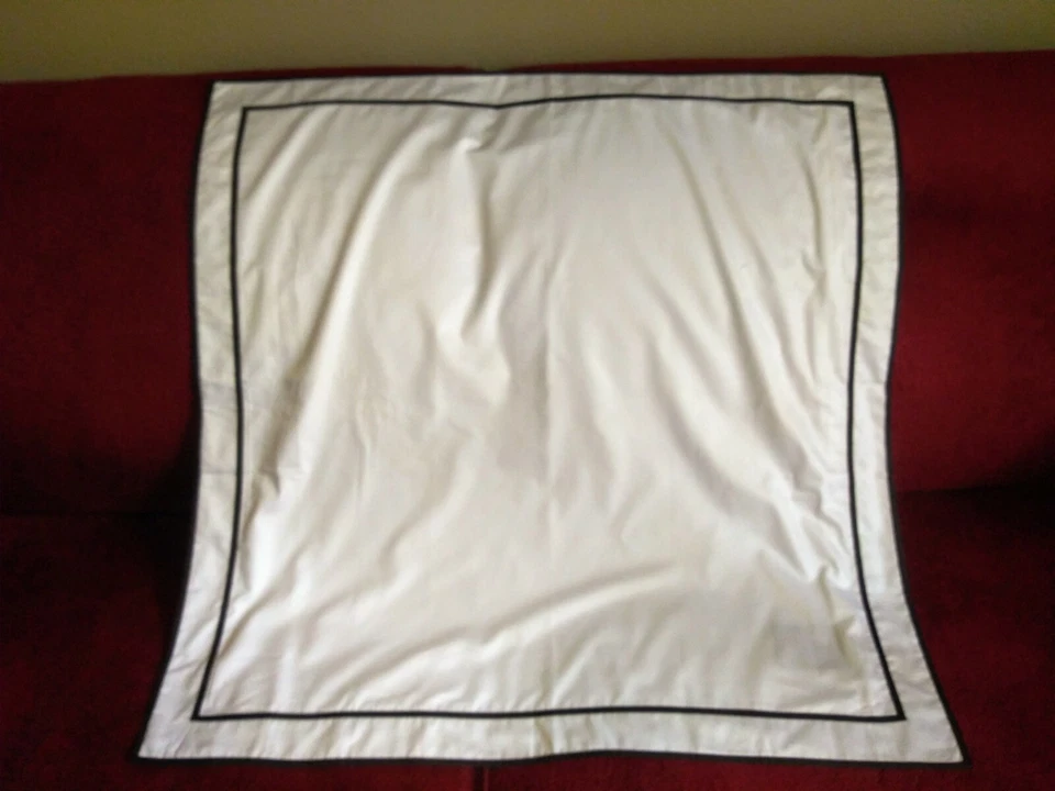 RALPH LAUREN 2 SPENCER BORDER PILLOW SHAM COVERS WHITE & NAVY  - Image 3 of 4