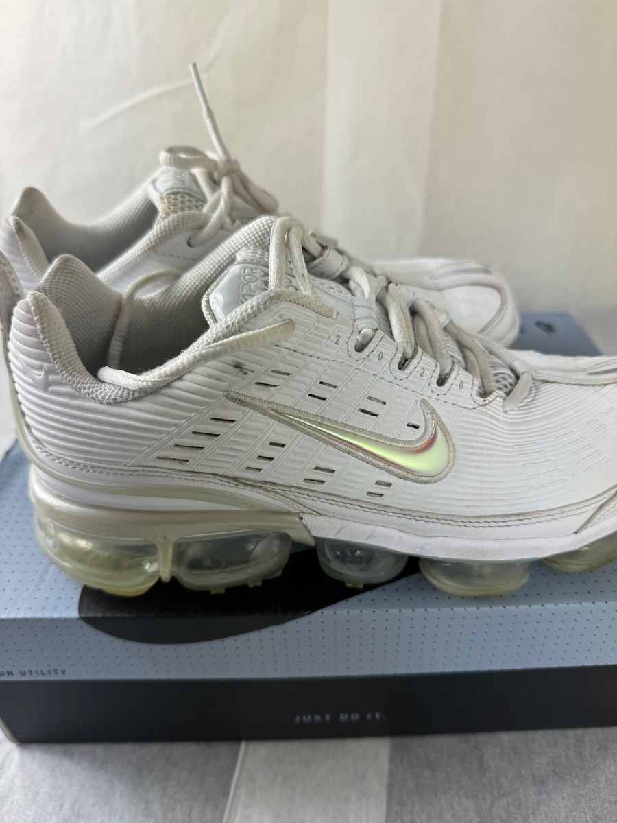 Nike Men's Air Vapormax 360 Triple White Sneakers Size 9.5 Ck9671