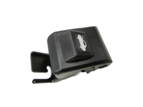 Hebel Schalthebel Entriegelung für Motorhaube Mazda CX-30 19-24 14tkm