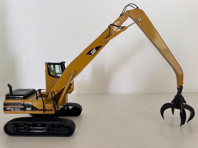 キャタピラー建機　Cat 345B 　マテリアルハンドラー　1/50 1:50 Caterpillar 345B Series II Tracked Material Handler