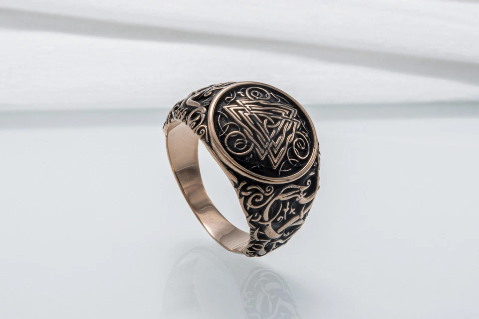 Anillo de bronce estilo urnas símbolo de nogal sello hecho a mano vikingo hombres joyería Foto 3 de 4