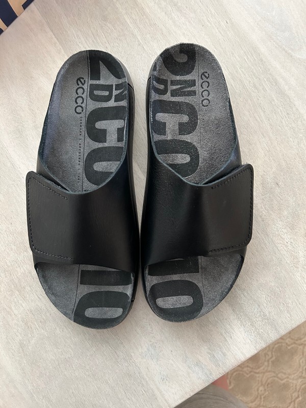 ECCO Cozmo Slide Sandal 39 men size Black Brand New in Box BNIB ~$90