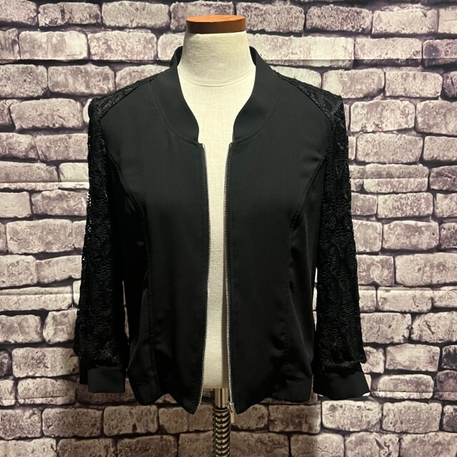 Cache Black Solid/Lace Jacket Size 8 Long Sleeves… - image 1