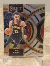 2023-24 Panini Select Premier Level Silver Prizm Trae Young #158