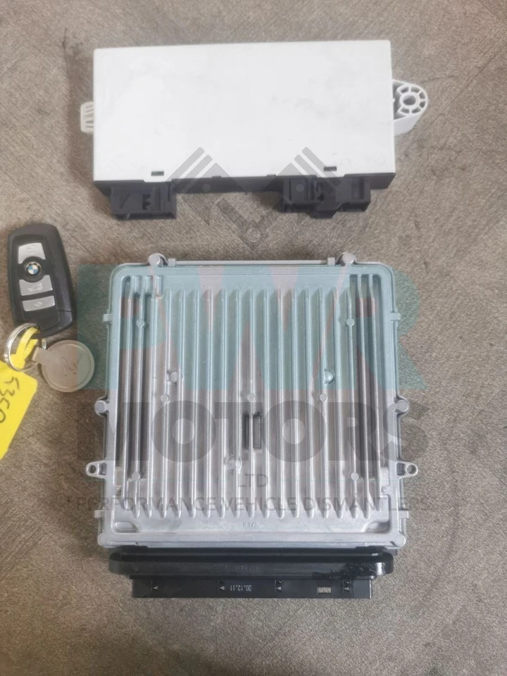 BMW 535d M Sport GT Engine ECU & Key CAS Kit Auto 8516754 - Image 2 of 4