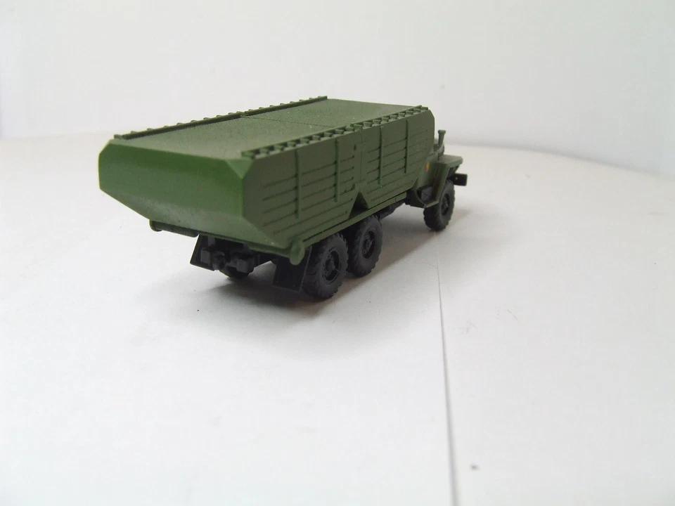 RK ; Ural mit Brückenelement ( fest ) ; NVA ; 1:87 ,H0 ; DDR Modell ; - Bild 3 von 3