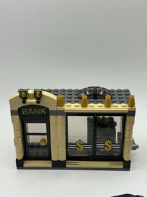 LEGO Two-Face Truck From DC Super Heroes Set 6864 The Two-Face Chase INCOMPLETE