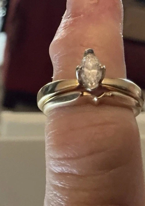 1/2 Karat Diamond Ring Yellow Gold Size 7 - Image 3 of 4