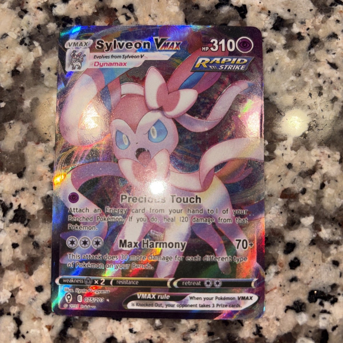 Pokmon TCG Sylveon VMAX Evolving Skies Ultra Rare Card 075/203 OC