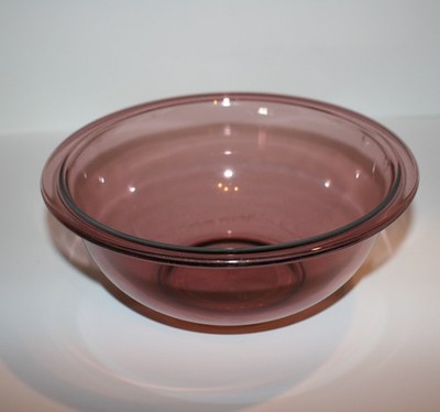 Vintage PYREX #  323 LARGE 1.5L CRANBERRY NESTING MIXING BOWL  BEAUTIFUL!