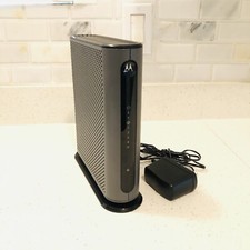 Motorola MG7315 8x4 343 Mbps DOCSIS 3.0 Cable Modem Plus N450 Wi-Fi Router Works