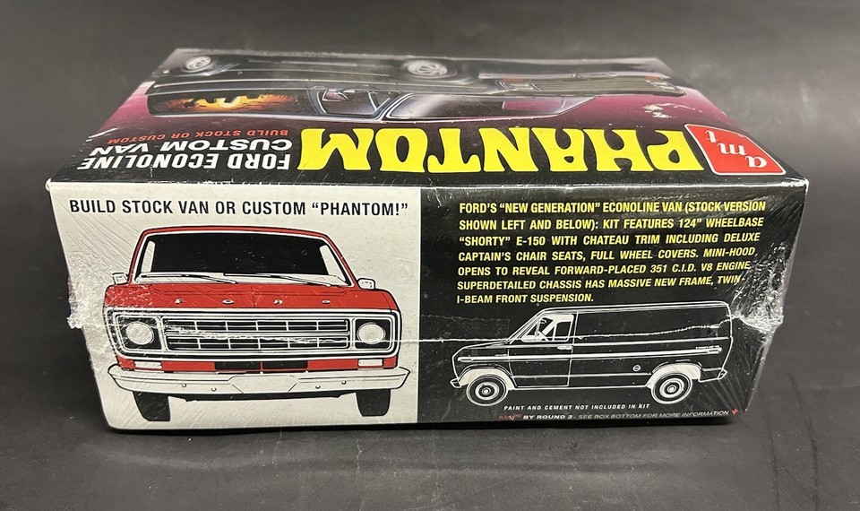 AMT Phantom Ford Econoline Custom Van 125 Scale Model Kit eBay