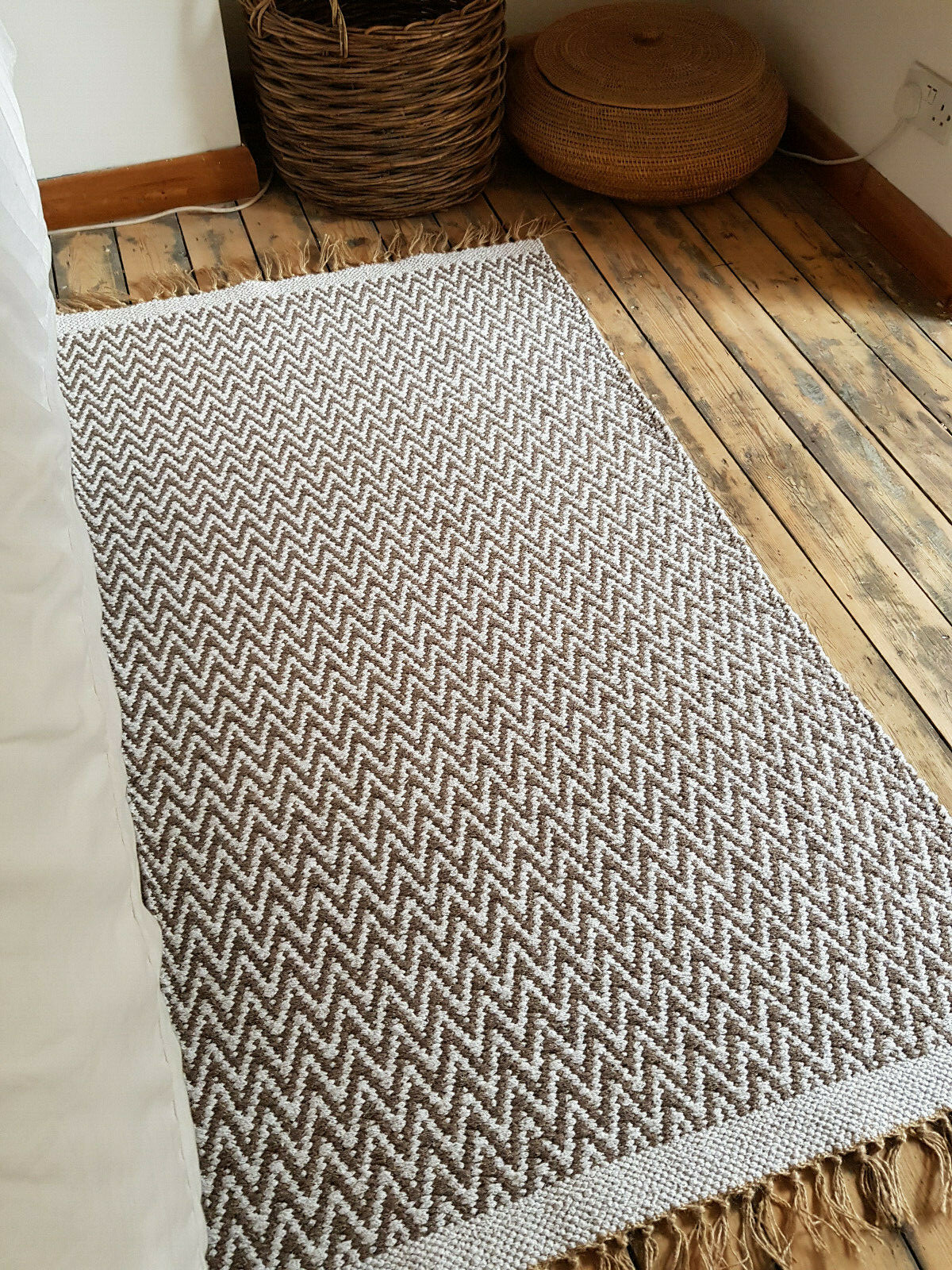 Premium Quality Mocha Chevrons Rugs Reversible Cotton Medium Very Large