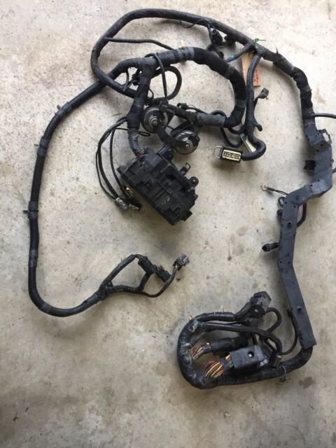 2003-2004 LINCOLN TOWN CAR Under Hood MAIN WIRING HARNESS OEM 4W1T