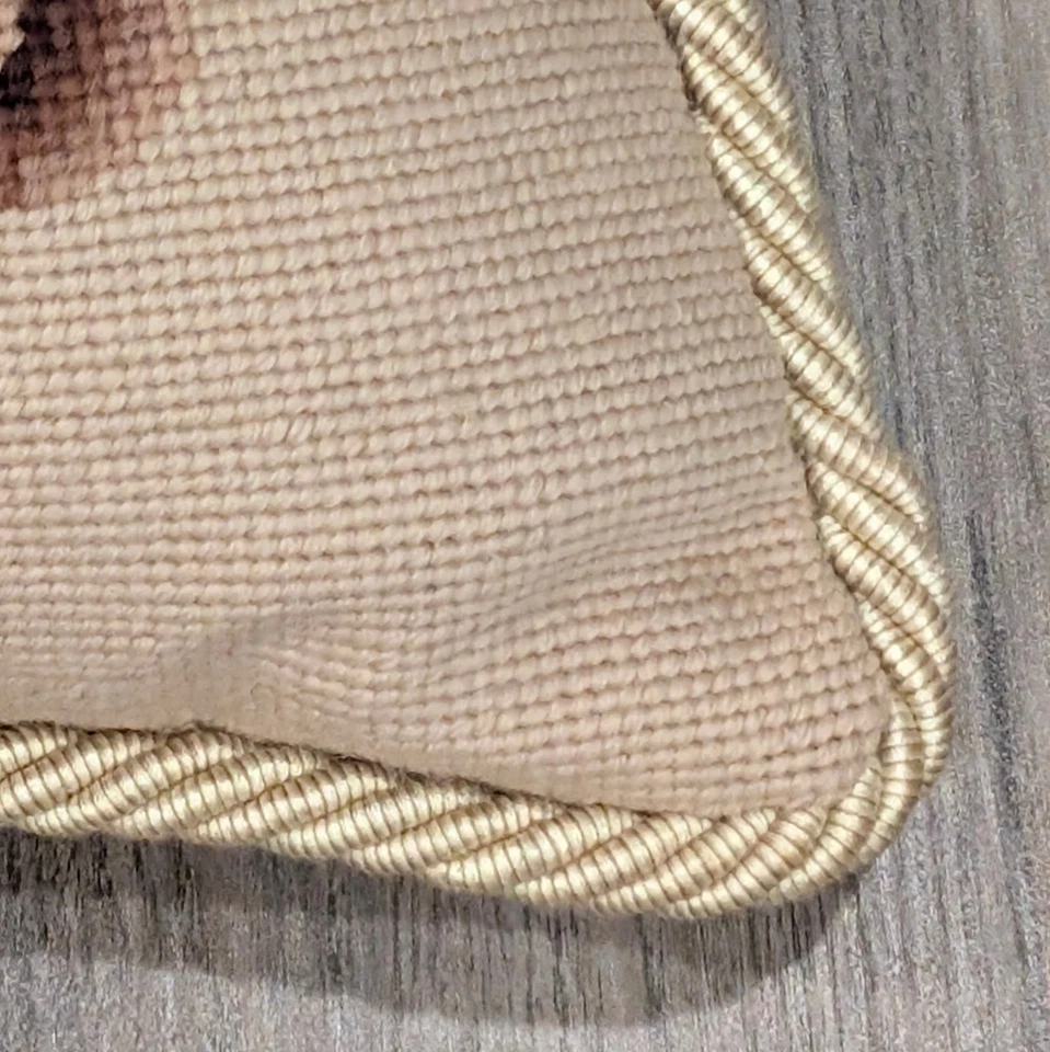 Almohada Katha Diddel punta de aguja lana algodón plumas instrumentos musicales edición limitada Foto 3 de 4