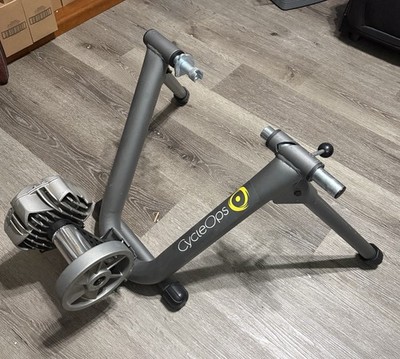 CycleOps Fluid2 Indoor Bike Trainer Foldable Cycling Fluid