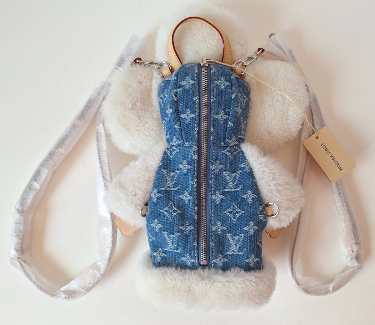 louis vuitton backpack blue fur NEW Louis Vuitton Vivienne Backpack LV Ski 2025 Denim Shearling Silver  Monogram