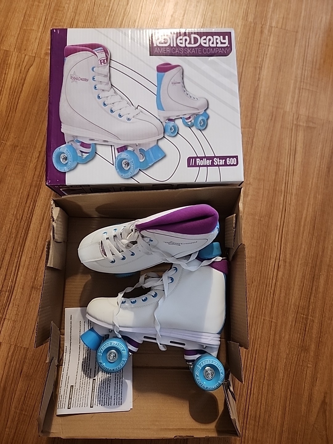 Size 9 White/purple/blue Star 600