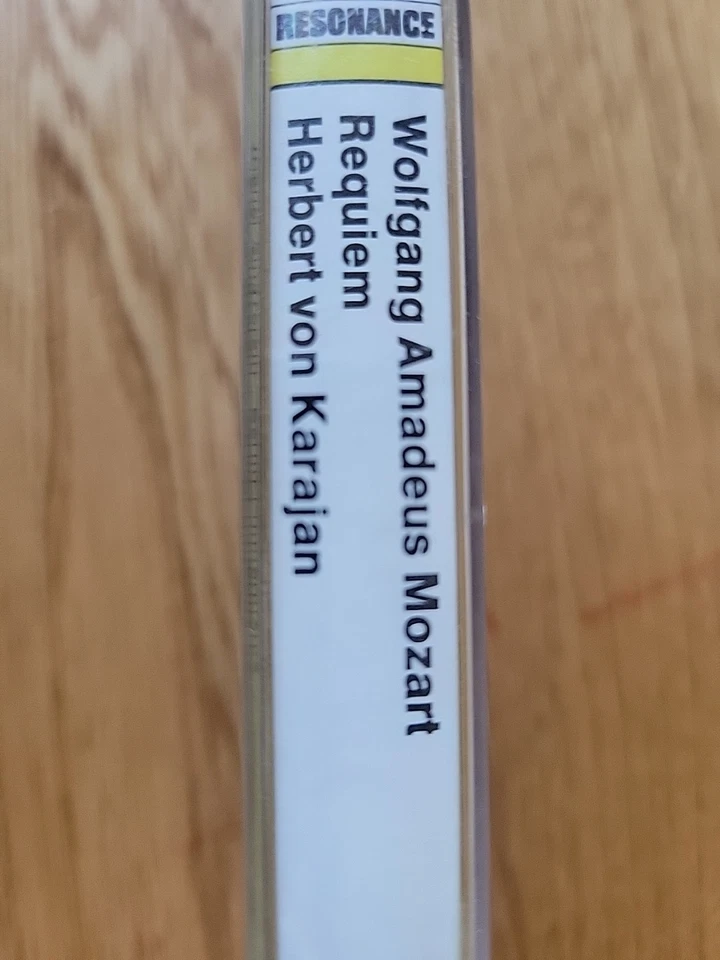 Mozart - Requiem - Karajan cassette - Image 2 of 4