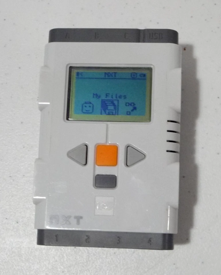 LEGO 53788 Mindstorms NXT Intelligent Brick Controller Working - Image 3 of 3