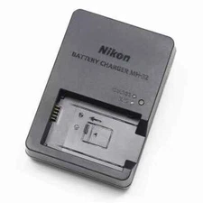 Nikon MH-32 OEM Battery Charger w/ Foldable Plug for ENEL25 ENEL25a Battery 4240