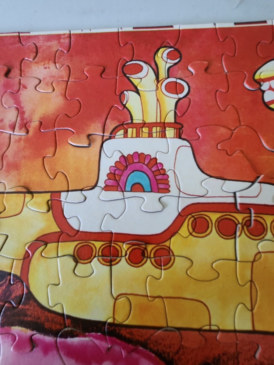 The Beatles Yellow Submarine ジグソーパズル Amazon.com: Beatles Yellow Submarine (1000 Piece Jigsaw