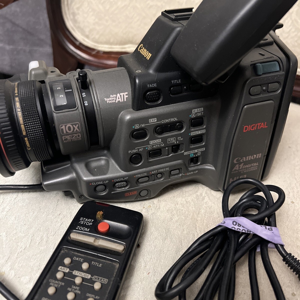 Canon A1 Digital 8mm Hi-8 Canovision 8 Video Camera And Recorder