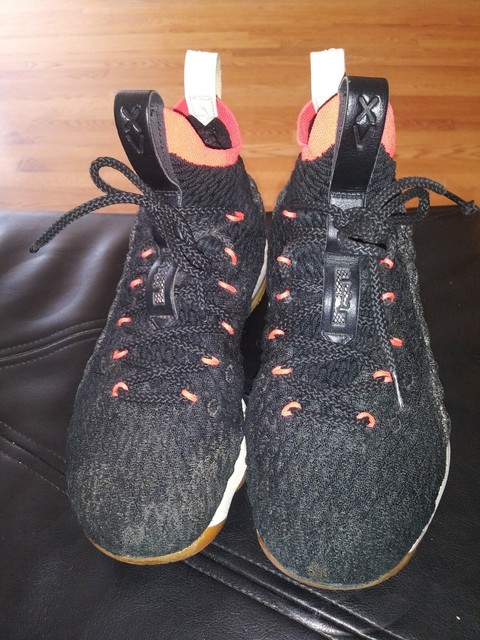 nike lebron james 2018