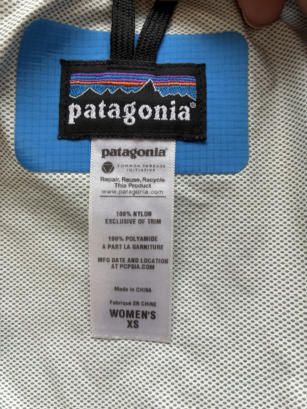 Patagonia Torrentshell 3L Rain jacket Women’s XS Blue Outdoor Flaw Please Read thumbnail 8