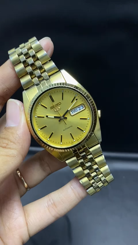 美品 SEIKO セイコー5 7S26-0500 自　裏スケ　ゴールド　金時計 美品 SEIKO セイコー5 7S26-0500 自 裏スケ ゴールド 金時計 SEIKO