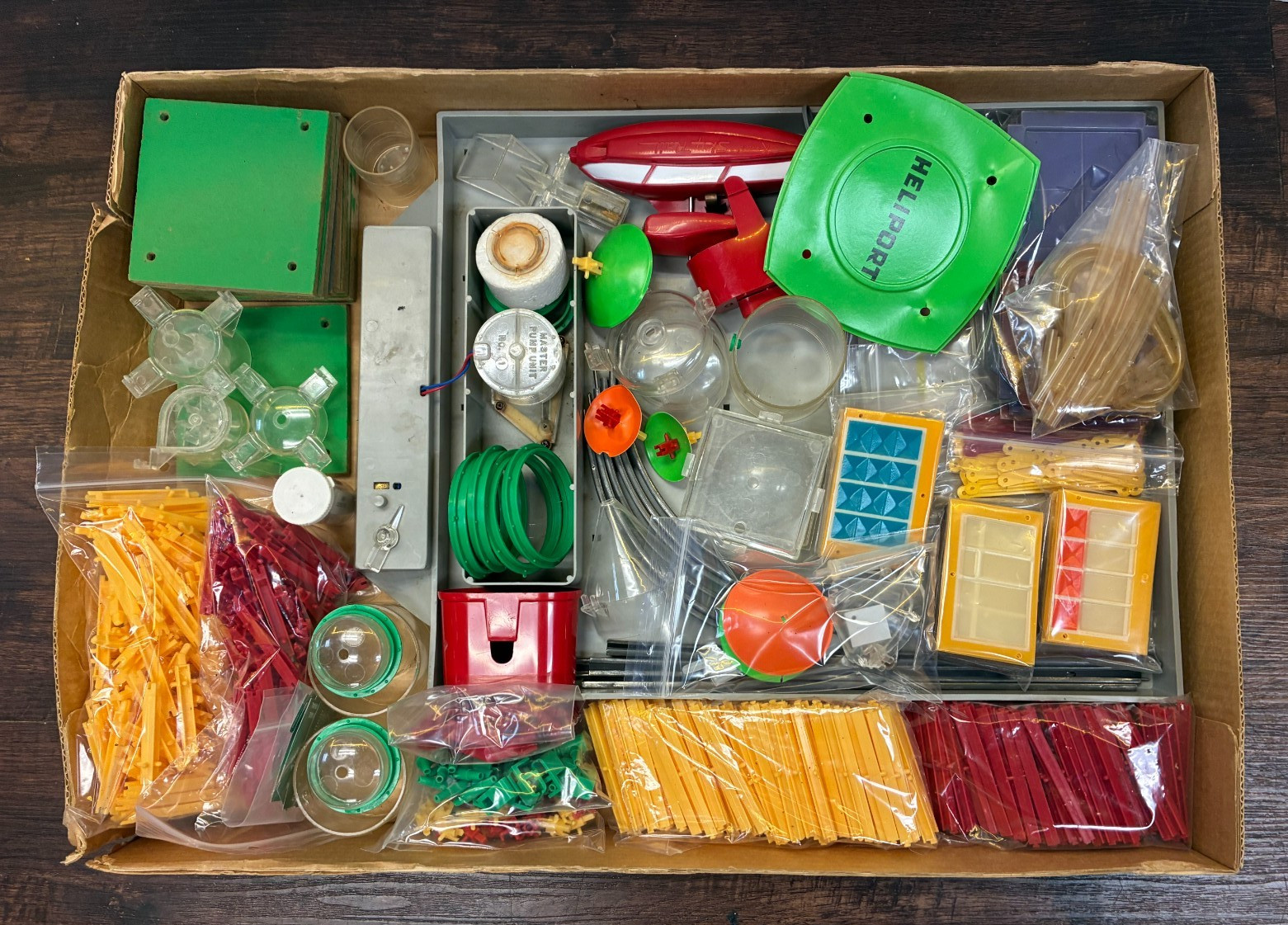 E2 Kenner Sky Rail Girder & Panel Building Set #17 AS IS Original Box 1961