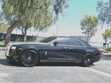 24” FF02 GLOSS BLACK FLOW FORGED WHEELS RIMS FOR ROLLS ROYCE CULLINAN GHOST