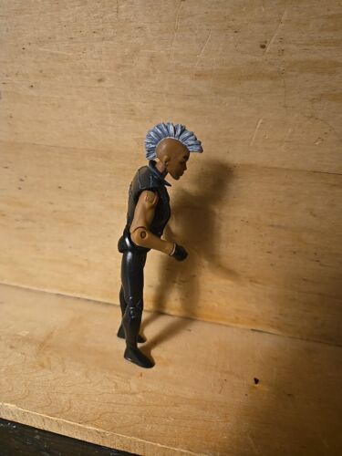 Marvel Universe Comic Packs Storm (Mohawk) Secret Wars 3.75” Nightcrawler Pack - Picture 4 of 6
