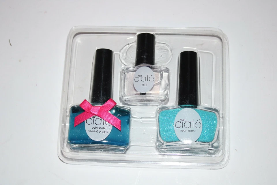 Ciate Corrupted Neon Manicure Set 3tlg. Nr. CN001 Foam Party Neon Blau Nagellack - Bild 2 von 2