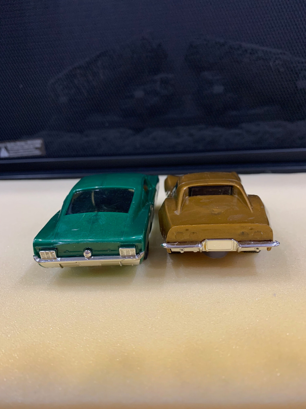 1967 Eldon 1/32 Slot Car Set sport 'n stock Montgomery Ward Road Race Set