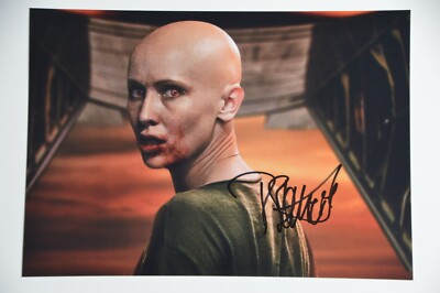 Peri Baumeister signed  20x30cm Blood Red Sky Foto Autogramm / Autograph IP4