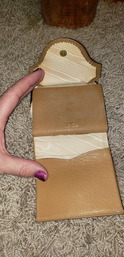 Vintage Princess Gardner Embossed Wallet Coin purse Cowhide CAMEL/TAN 2630 - Picture 4 of 6